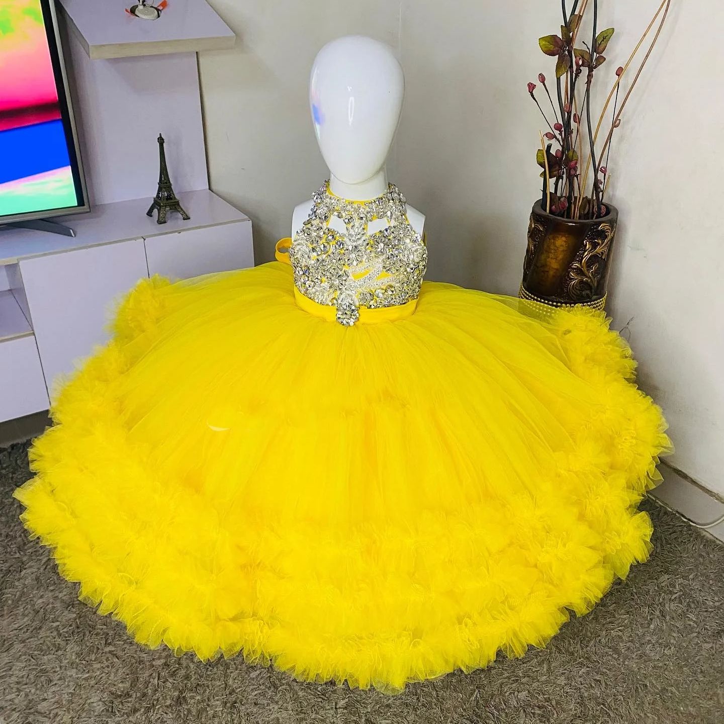 Magnifique robe à fleurs jaune - Baby Clothing Yellow avis et prix