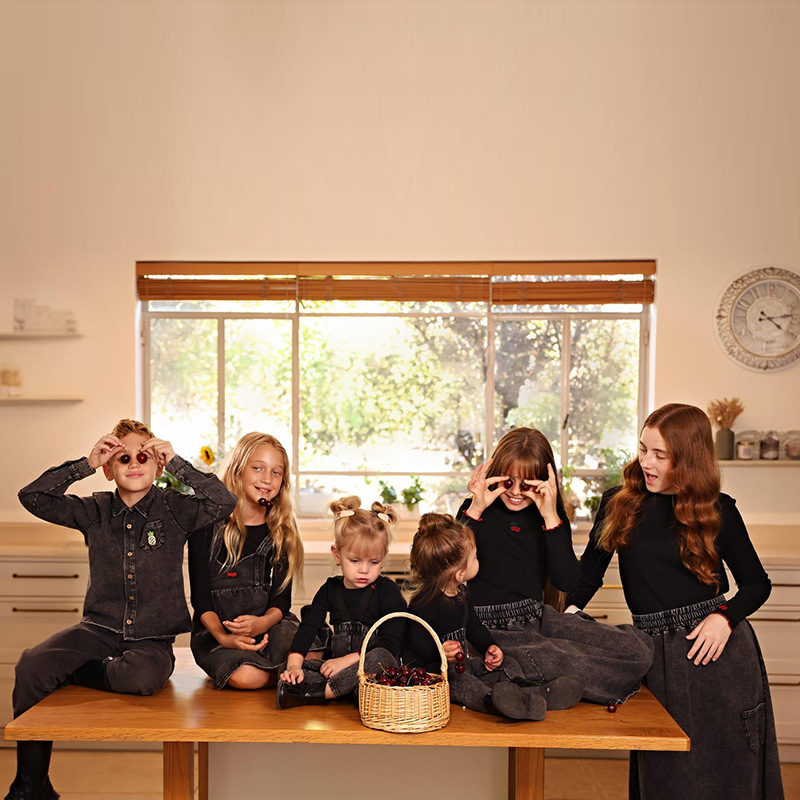 Ensemble assorti en jean noir  - Baby Clothing Logo avis et prix